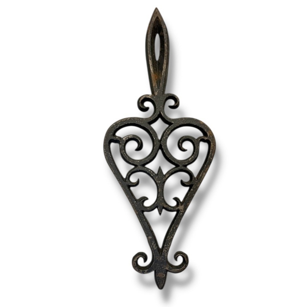 Vintage Cast Iron Trivet Fleur-De-Lis 9-11